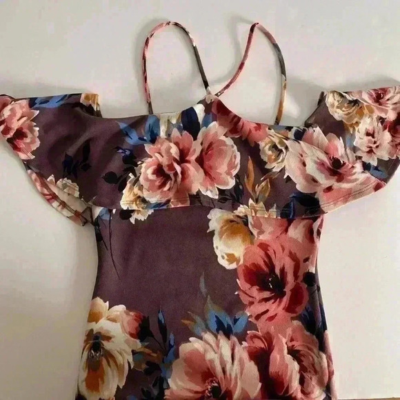 Windsor Hoco Barbie core Floral Dress - Picture 5 of 13